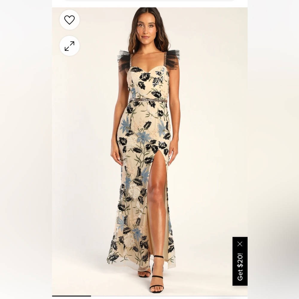 Lulu’s Floral Print Maxi Dress in Beige and Black
